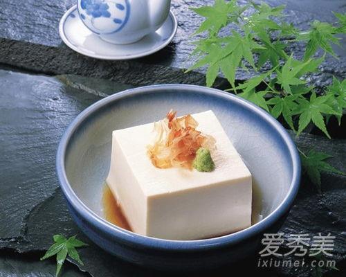 娱乐爆料白豆腐视频,娱乐爆料笑翻众人  第1张